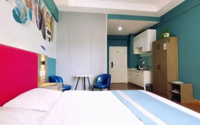 Home Huayi Hotel (Pingdu Renmin Road Branch