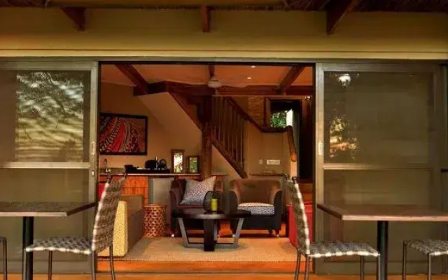Victoria Falls Safari Suites