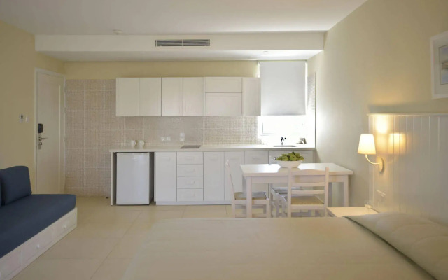 Sunrise Gardens Aparthotel