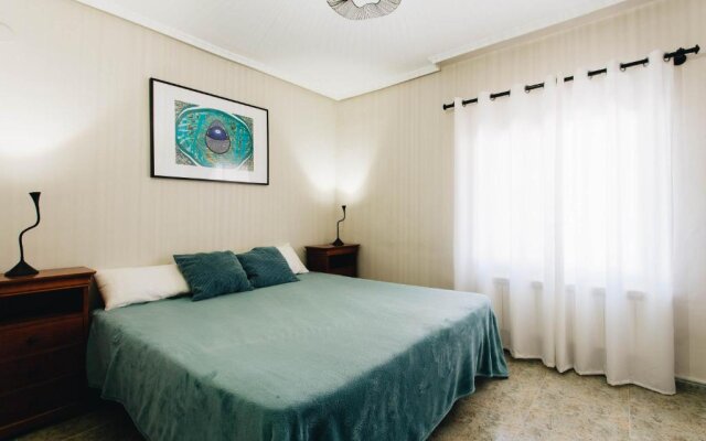 Exclusive 3 Bedroom Beach Apartment