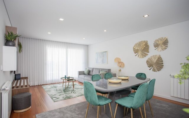 Liiiving-Luxury RiverView Apartment XIII
