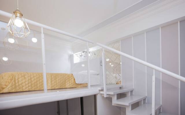 Kvart Apartment Dobryninskaya with sauna