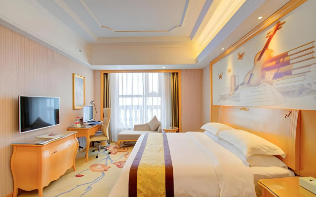 Vienna International Hotel (Pingdingshan Yingcheng)