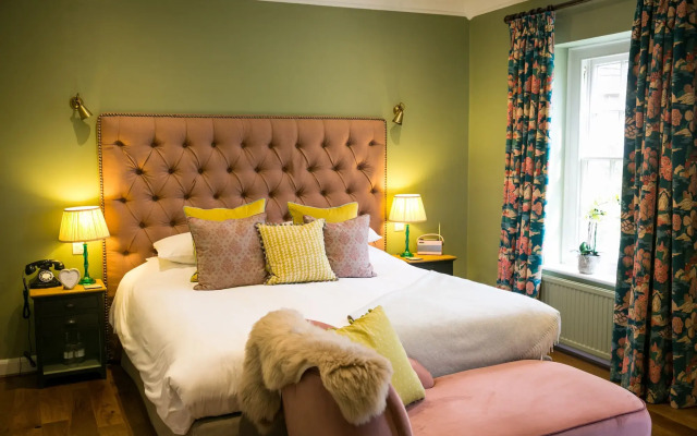 The Stable Courtyard Bedrooms at Leeds Castle