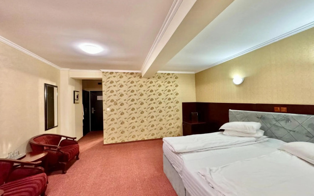 Hotel Helin Aeroport