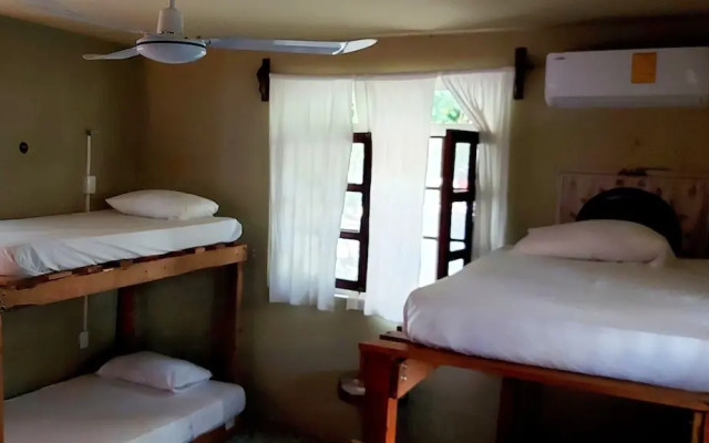 LULÚ La Bruja Yoga Lodge