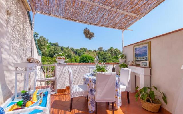 Casa Azzurra Front Beach