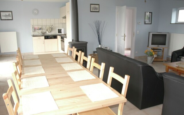 Grand Holiday Home in Durbuy with Garden