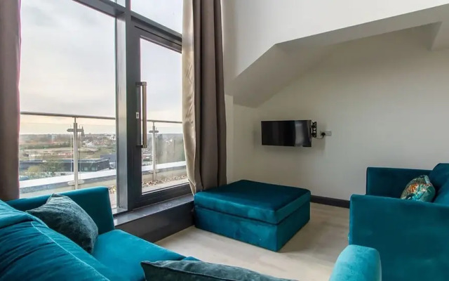The Residence Coventry by Paymán Club