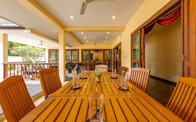 3 BR Pool Villa in Great Location CV3