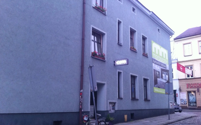 3 Bros' Hostel Cieszyn