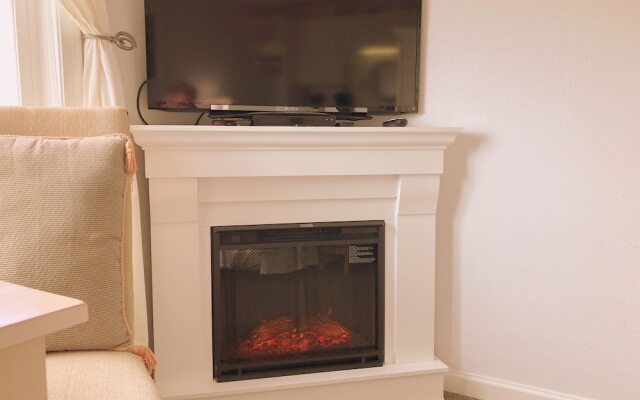 Tradewinds Condo Hotel