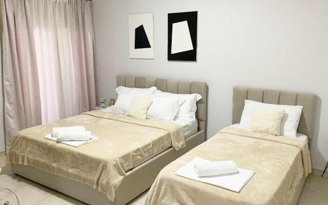 Chlo apartment 1 Tirane