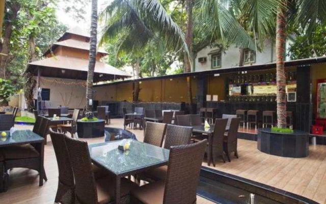 Royal Palace Beach Resort