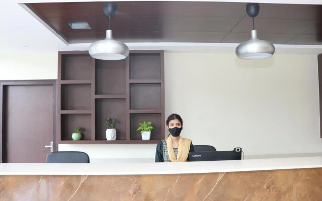 Gadiraju Palace Convention Centre & Hotel