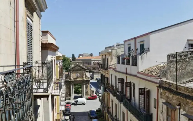 Palazzo Torre Apartment