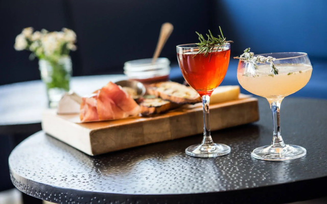 Courtyard by Marriott Long Beach Downtown