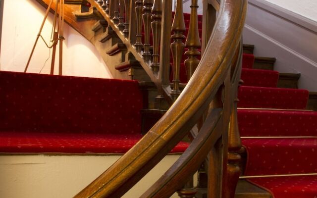 Brit Hotel Roanne - Le Grand Hotel