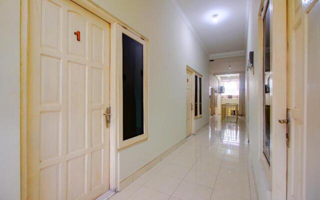 OYO 3083 D Kost 3 Syariah
