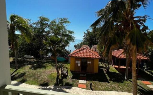 2-BR Modern Oceanfront Apt Steps from Playa Sucia