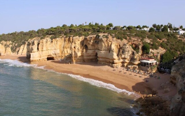 Villa com Piscina, Algarve Izibookings