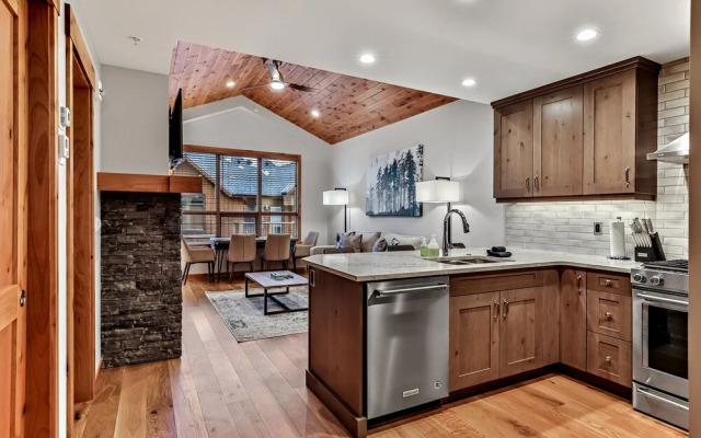 White Spruce Lodge by Spring Creek Vacations
