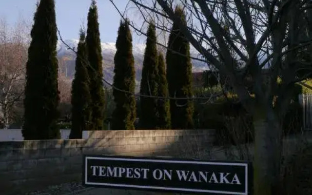 Tempest On Wanaka