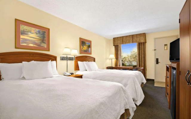 Howard Johnson Greensboro