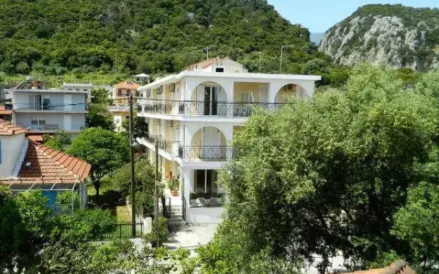Ariston Apartments