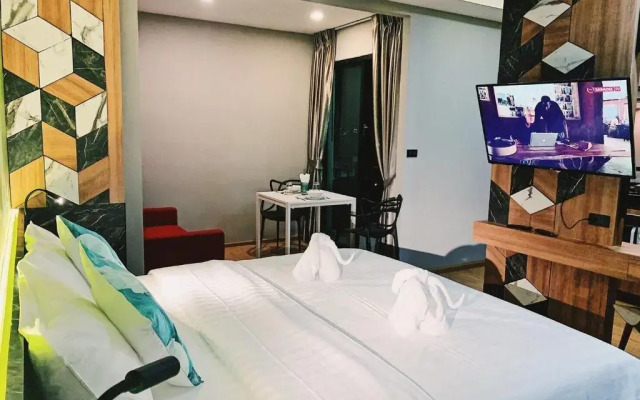 Sky Wave Patong