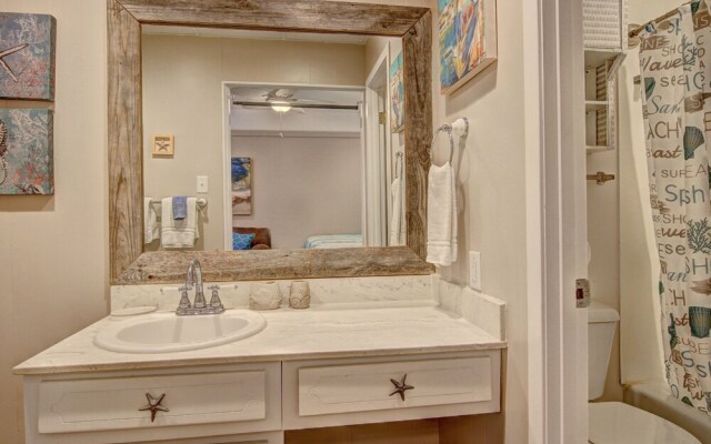 Island Oasis - 1 Br Condo