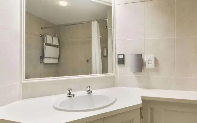 Ramada Crawley Gatwick