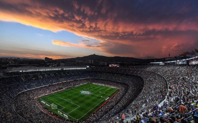 My Space Barcelona Pool City Center