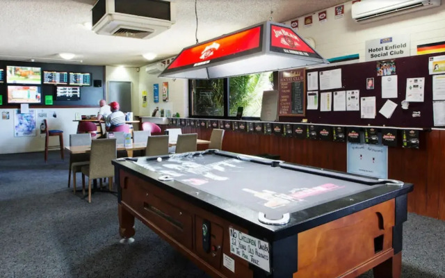 Enfield Hotel
