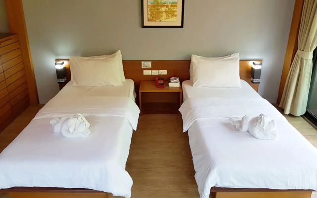 The Grace Amphawa Resort