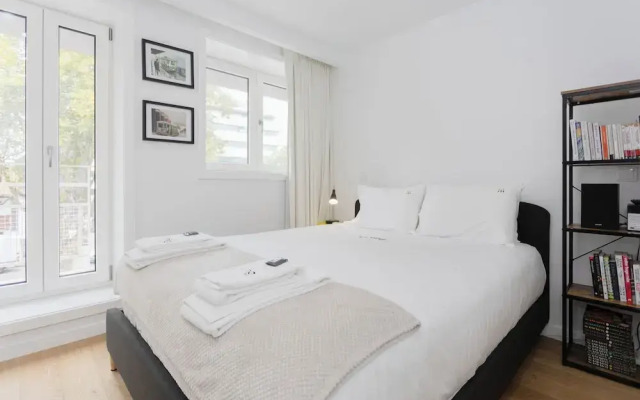 Colorwave Terrace House