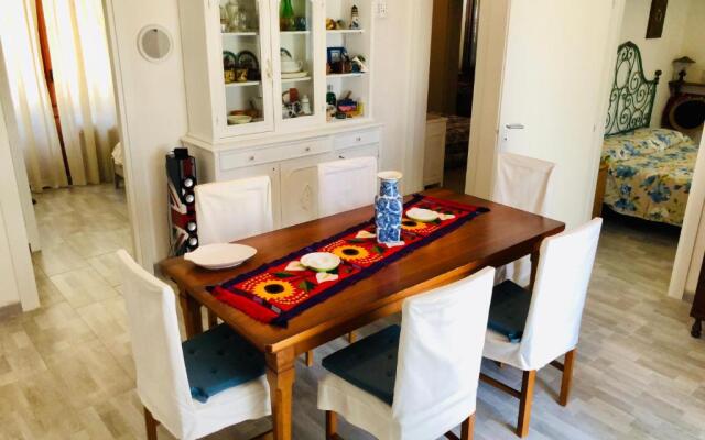 VILLA OASI a 50 mt dalla spiaggia