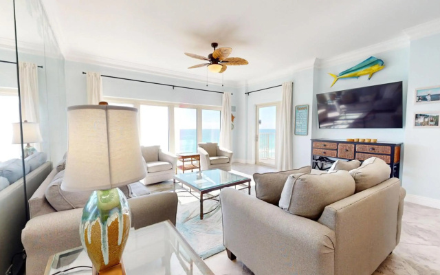 Beach Manor 0709