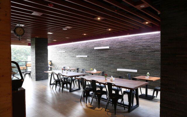 Grand Citihub Hotel @kajoetangan