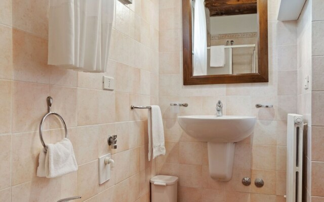 Scenic Holiday Home in Torgiano With Swimming Pool