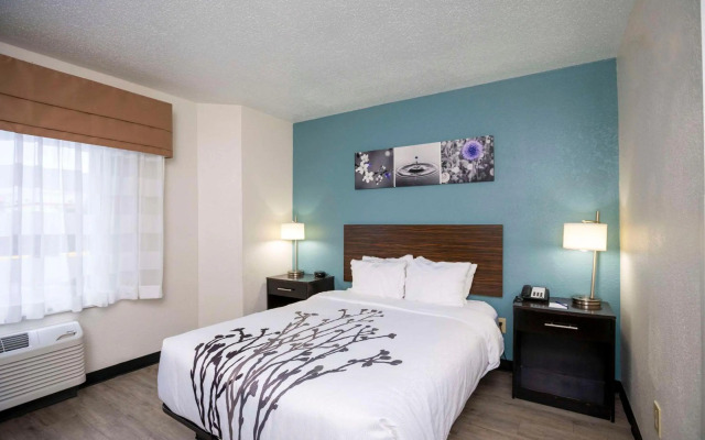 Sleep Inn Near Outlets