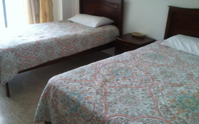 La Victoria Guest House