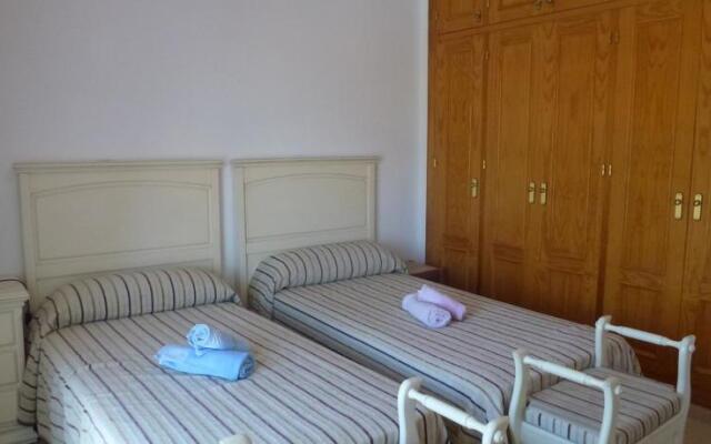 Villas Nerjazul - Las Lomas