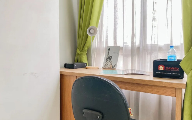 Serene And Nice Studio At Cinere Bellevue Suites Apartment