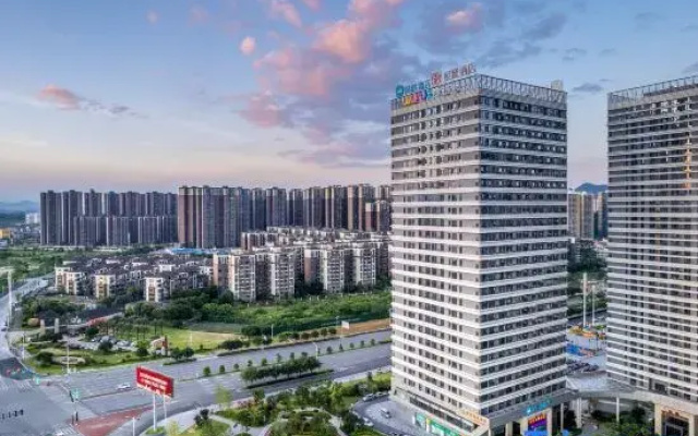 Weixuansi Hotel (Guilin Wuyue Plaza)