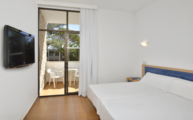 AluaSun Cala Antena – All Inclusive
