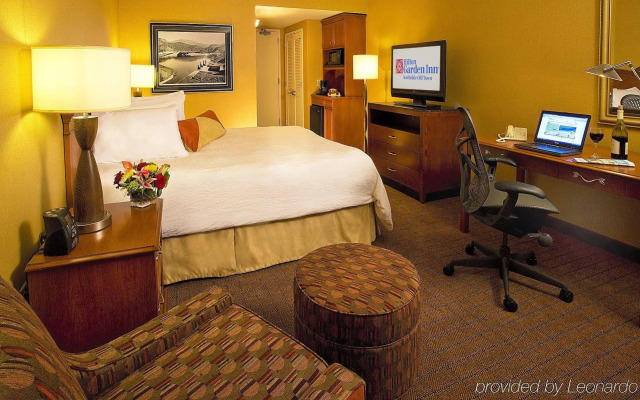 Hilton Garden Inn Scottsdale Old Town