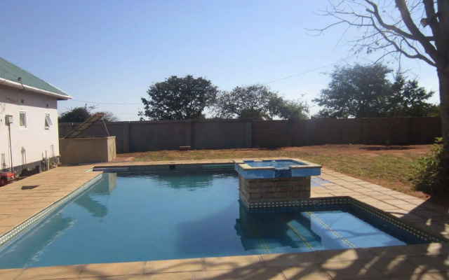 Royal Olympia Lodges and Safaris