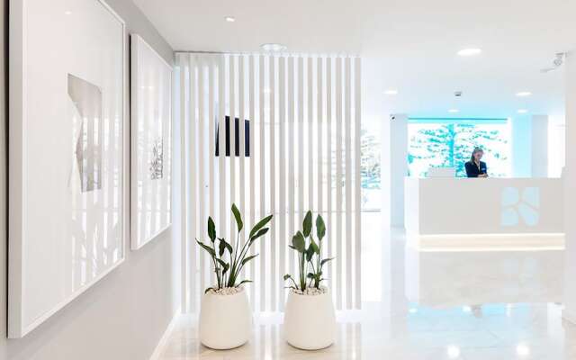 Apartment in 4 star Hotel 24h