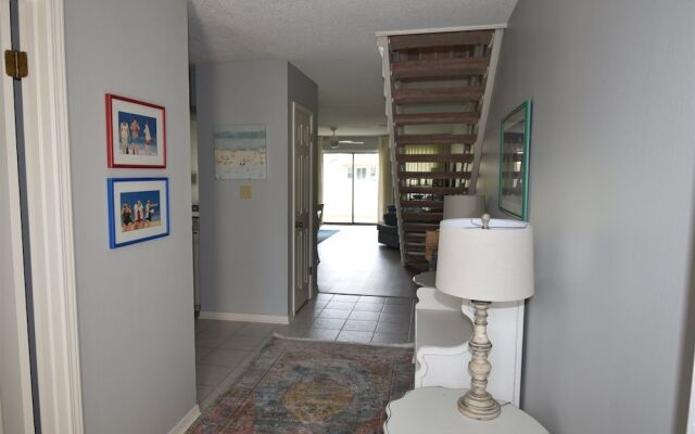 2 D, Three Bedroom Townhome